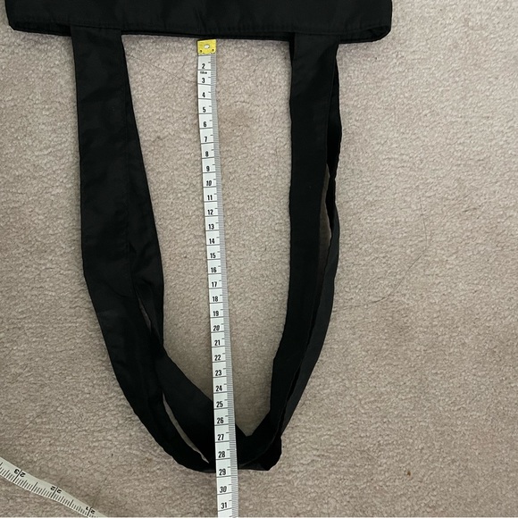 Chanel black tote bag - Picture 4 of 7